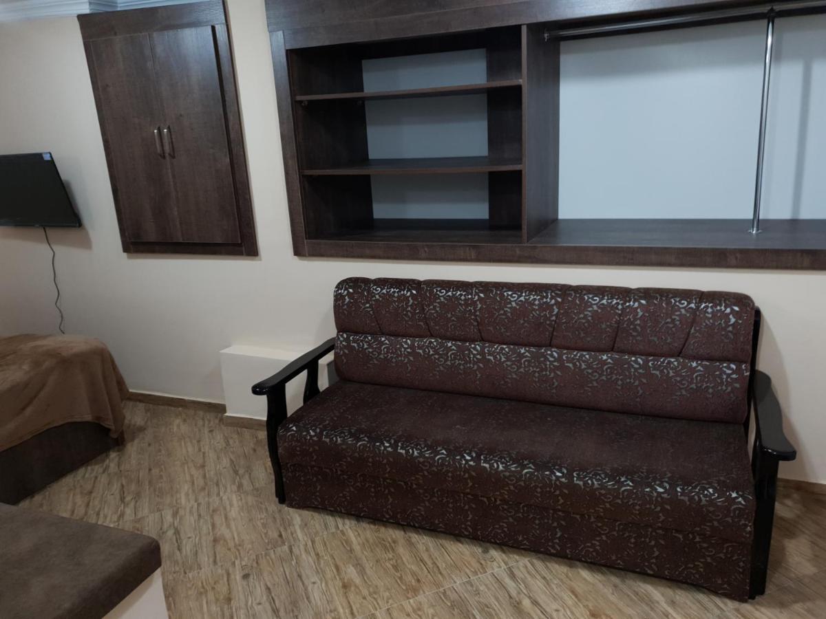 Milky Way Apartment Kutaisi Ngoại thất bức ảnh